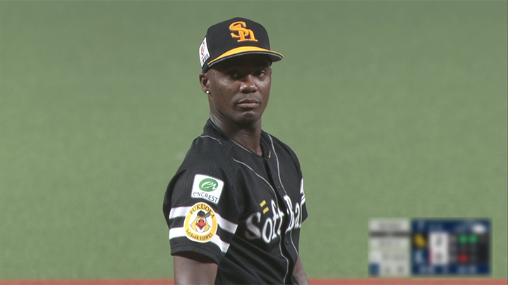 モイネロが9回2安打無失点の快投でNPB初完封！　福岡ソフトバンク4連勝