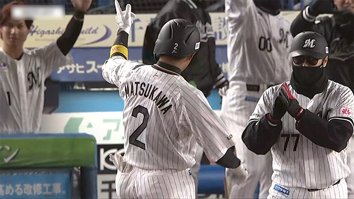 松川虎生が先制タイムリー！　ルーキーイヤー以来の開幕スタメン起用に応える