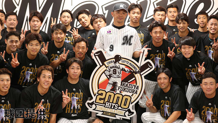 「幕張安打製造機」終於等到了！ 福浦和也2000安達成