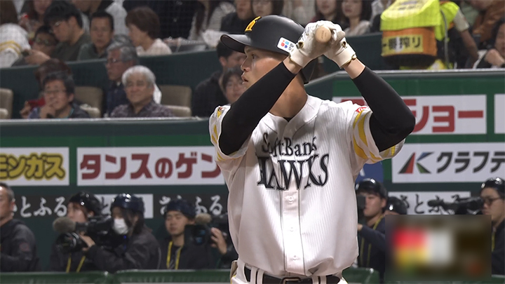 笹川吉康が逆転タイムリー！　福岡ソフトバンクが接戦を制す