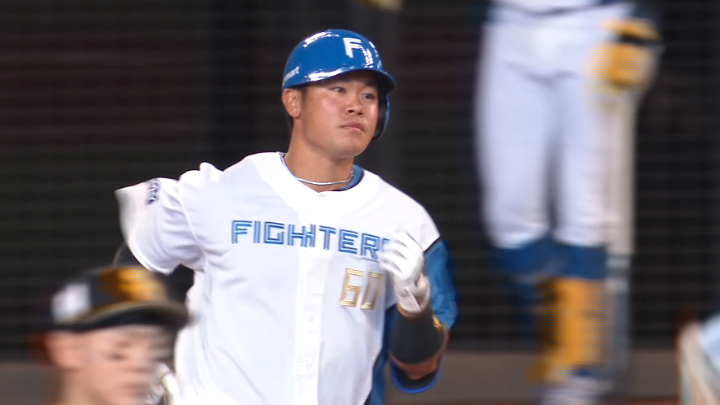 吉田賢吾が今季初アーチ　代打出場で古巣から反撃の一発