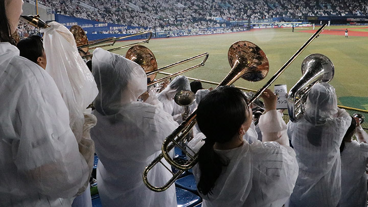 2024年の習志野高校吹奏楽部来場の様子 ©PLM