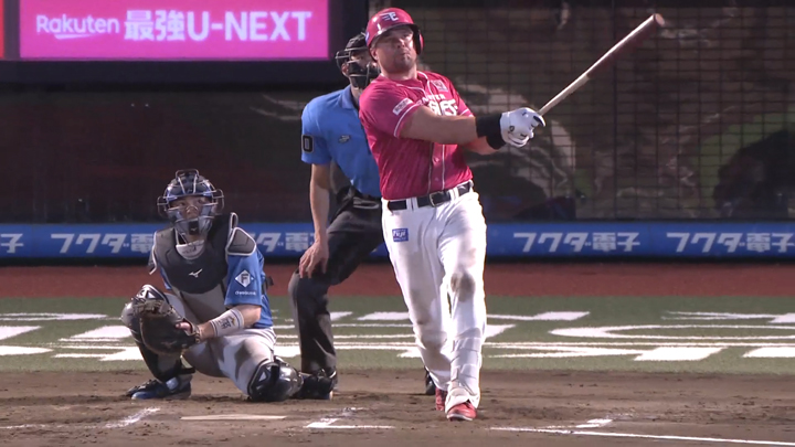 ボイトが5号2ラン　難敵・伊藤大海の直球を捉える