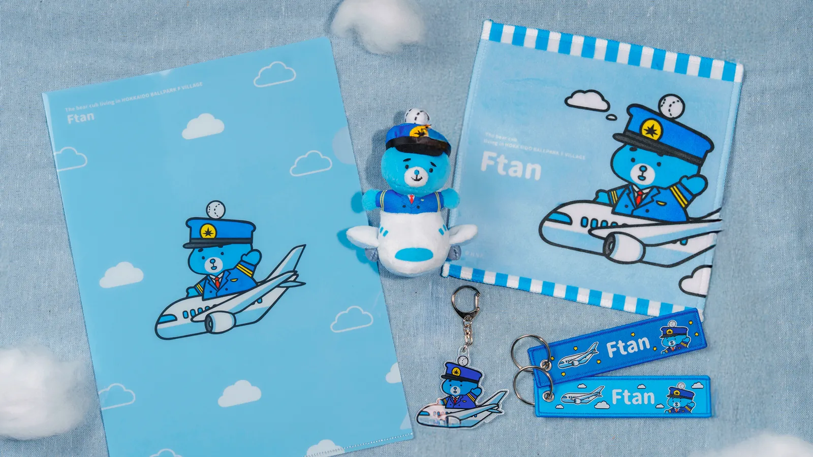 新千歳空港でしか出会えない！「飛行機えふたん」グッズがかわいい