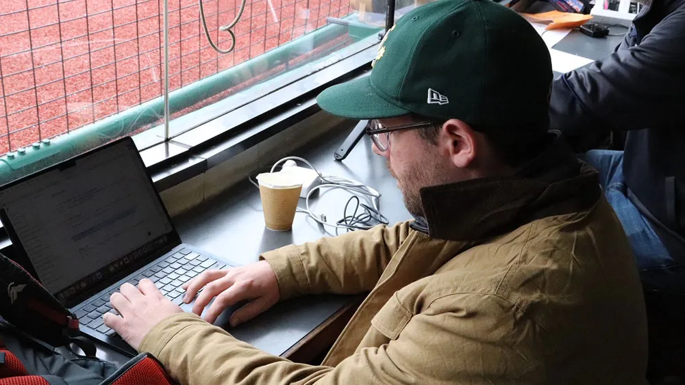 Mr. Barner organizes a Q&A session between Japanese fans and Australian national team players and posts it on X (formerly Twitter) ©PLM