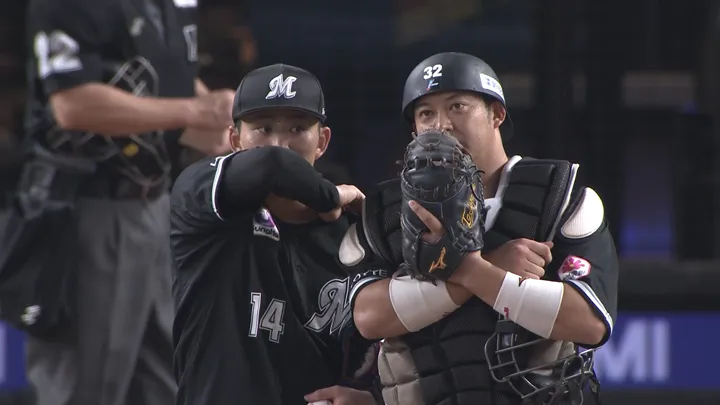 小島和哉が8回2失点で8勝目＆藤岡裕大は3安打1打点　千葉ロッテ連敗脱出
