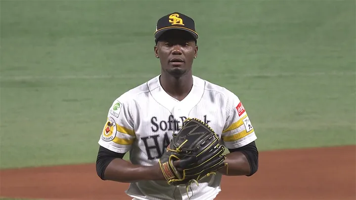 モイネロが3安打13Kで完封勝利＆2年連続2桁到達　鷹が4連勝
