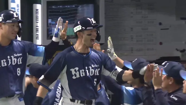 外崎修汰が1号同点2ラン「思い切り振り抜きました」