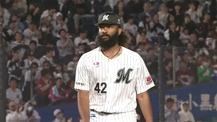 Chiba Lotte Marines pitcher Jackson © Pacific League TV