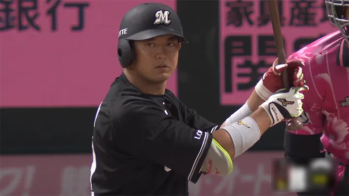 代打・佐藤都志也の逆転タイムリー！　千葉ロッテが一挙5得点