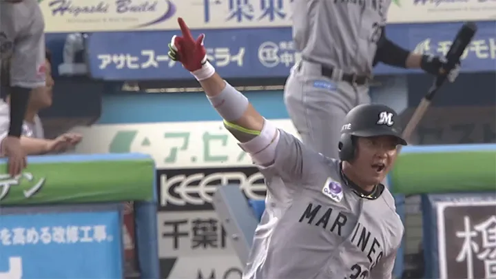 佐藤都志也が5号2ラン　初回に千葉ロッテが3点を奪取