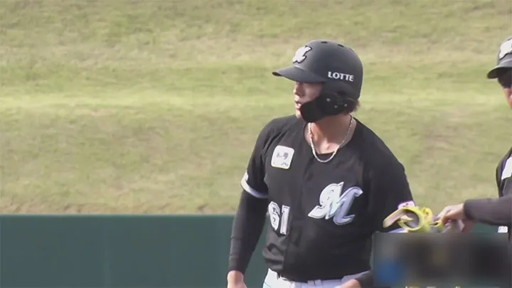 ロッテ、寺地のプロ初安打記念グッズを受注販売「本当に