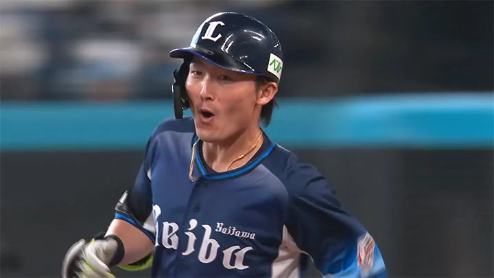 源田壮亮がプロ10年目で初のグランドスラム！　一挙8得点のビッグイニングに