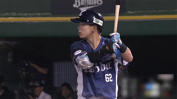 滝澤夏央は走者一掃の適時三塁打！　埼玉西武が一挙5得点の猛攻　