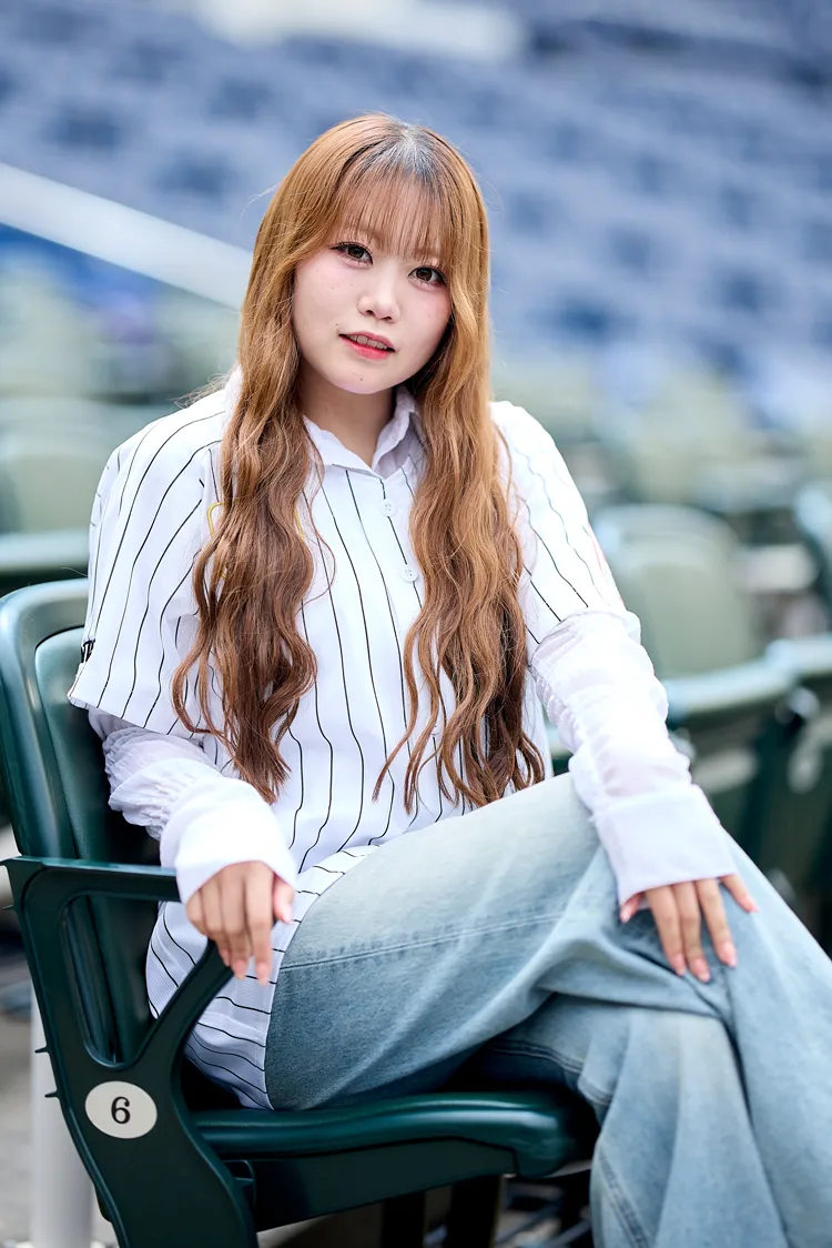 HINANOさん   ©C.L.M.