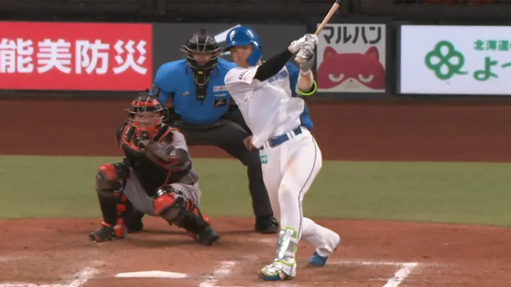 郡司裕也が4号ソロ！　大勢の直球を捉える