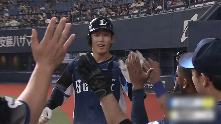 育成出身の2年目・佐藤太陽がプロ初ホームラン！「打った瞬間に完ぺきな感触だった」