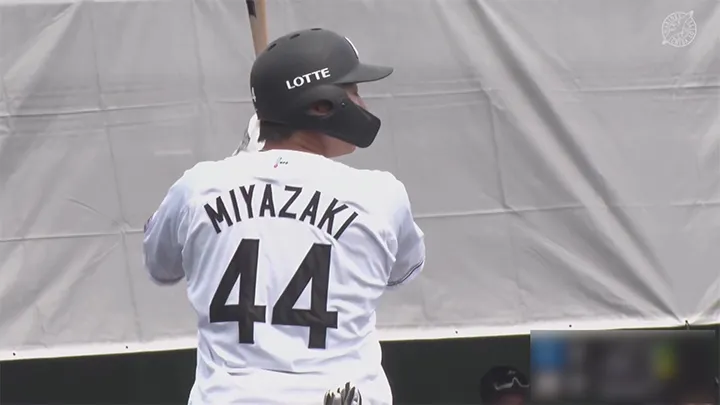 Chiba Lotte Marines player Ryusei Miyazaki © Pacific League TV