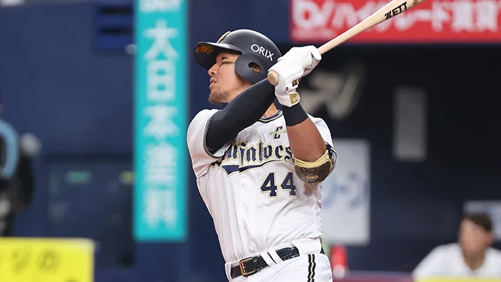 オリックス・頓宮裕真が右膝後十字靭帯損傷　育成右腕・河内康介は靭帯断裂