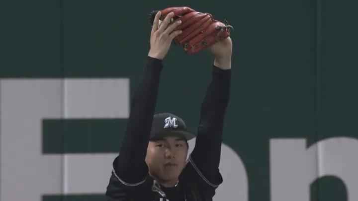 西川史礁がチームを救うダイビングキャッチ！　勝ち越しの流れもつくる