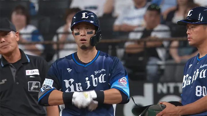 外崎修汰選手 1000試合記念ユニフォーム 埼玉西武ライオンズ 外崎修汰 通算1000試合出場記念ユニフォーム