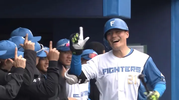 【練習試合】清宮幸太郎の今季初アーチ！　今季初実戦で古謝樹から本塁打