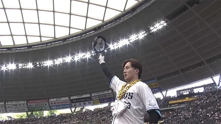 長谷川信哉が先制の1号ソロ！　細野晴希の初球を捉える