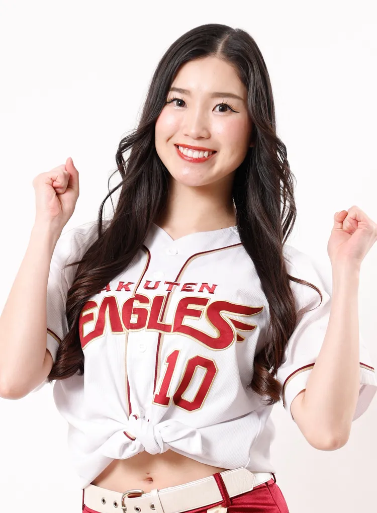 YUKINAさん  ©Rakuten Eagles