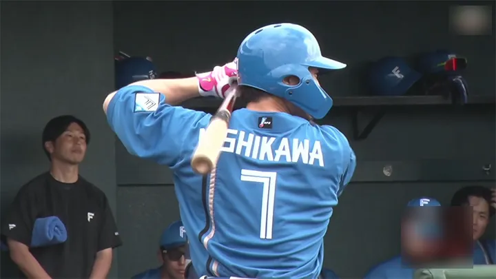 5年ぶり古巣復帰の西川遥輝がOP戦チーム1号！　4番起用に応える