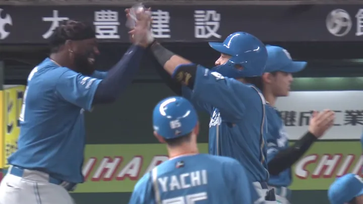 野村佑希が逆転3ラン！　キャリアハイに並ぶ13号