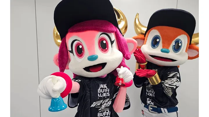 「練習の成果、ぜひ見に来てね！」 バファローブル&ベル ファンミーティングでハンドベル披露！