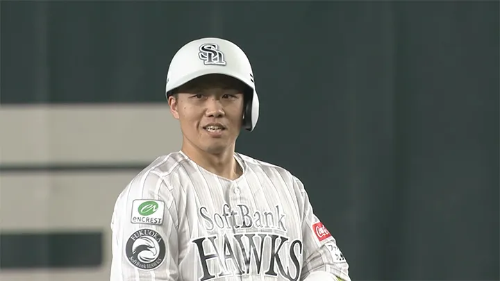 首位攻防初戦は鷹が4点を先制　海野隆司「絶対に勝ちにつなげられるように」