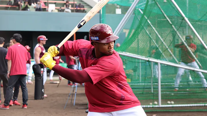 来日2年目を迎えるオスカー・ゴンザレス選手。昨季の経験を糧に、今季は打線の起爆剤としてさらなる飛躍が期待される【©PLM】