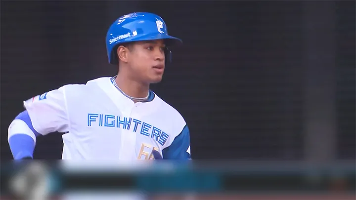 万波中正が特大の12号ソロ！　10試合ぶり一発で貴重な追加点