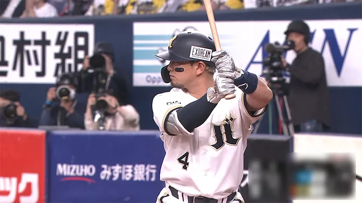 森友哉が逆転弾含む1試合2発！　オリックスが接戦を制し4連勝