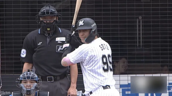 ソトが先制犠飛！　5人の投手陣も好投した千葉ロッテが勝利