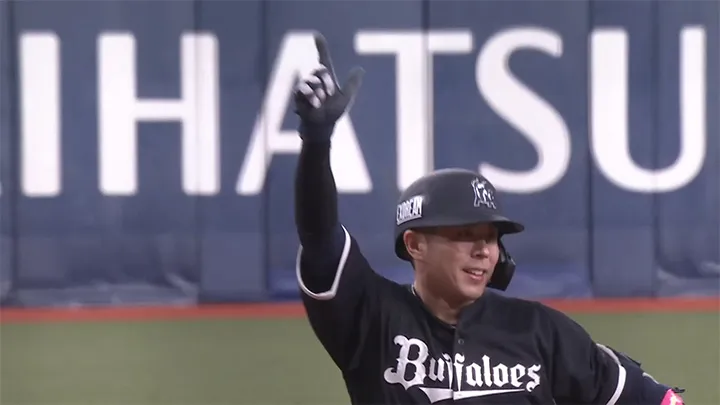 若月健矢が値千金の勝ち越し打！　オリックス逆転勝利
