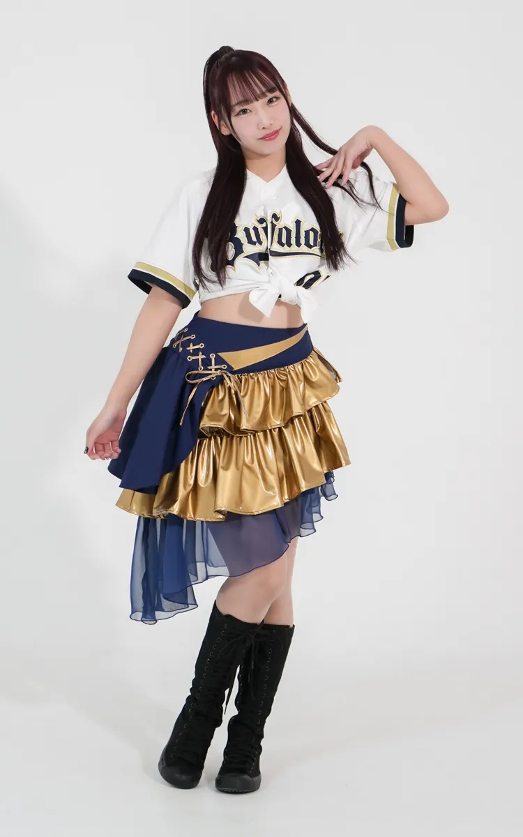 “BsGravity” YU-NA ©ORIX Búfalos