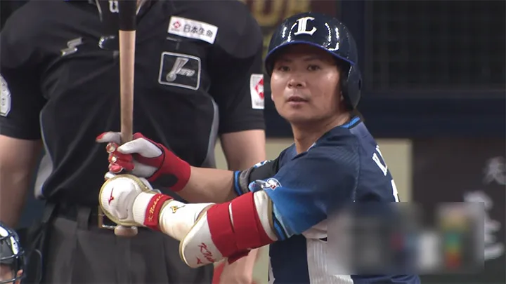 Keisuke Nakata 's first professional RBI was a leadoff hit! He contributed to win with two hit and two RBI.