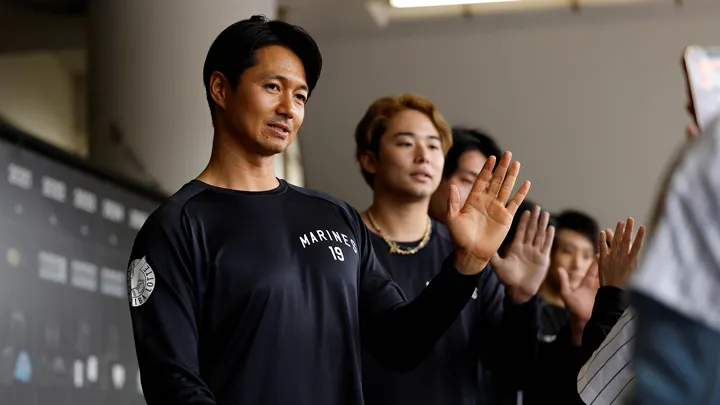 令和8年台風第25号被災支援の募金活動実施　小島和哉、唐川侑己ら9選手が参加