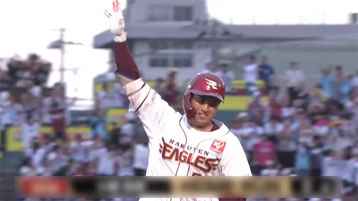 小郷裕哉が放った球団通算2000号となるサヨナラメモリアルアーチをプレイバック