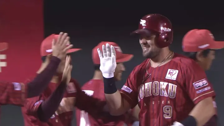 確信の一発！　ボイトの7号満塁弾で貴重な追加点