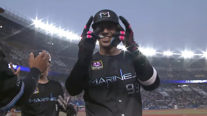 ソトが2試合連発の11号3ラン！　東北楽天戦では今季初本塁打