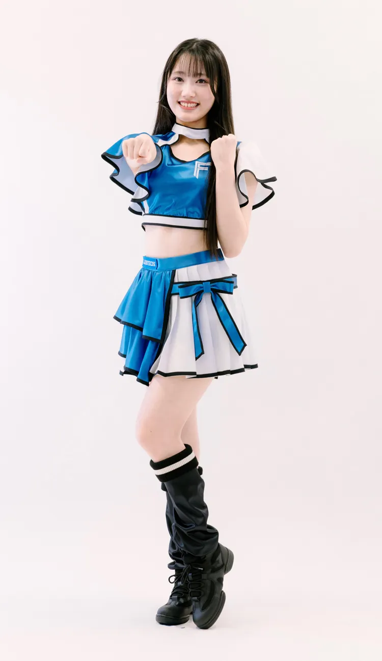 高井優奈©H.N.F.