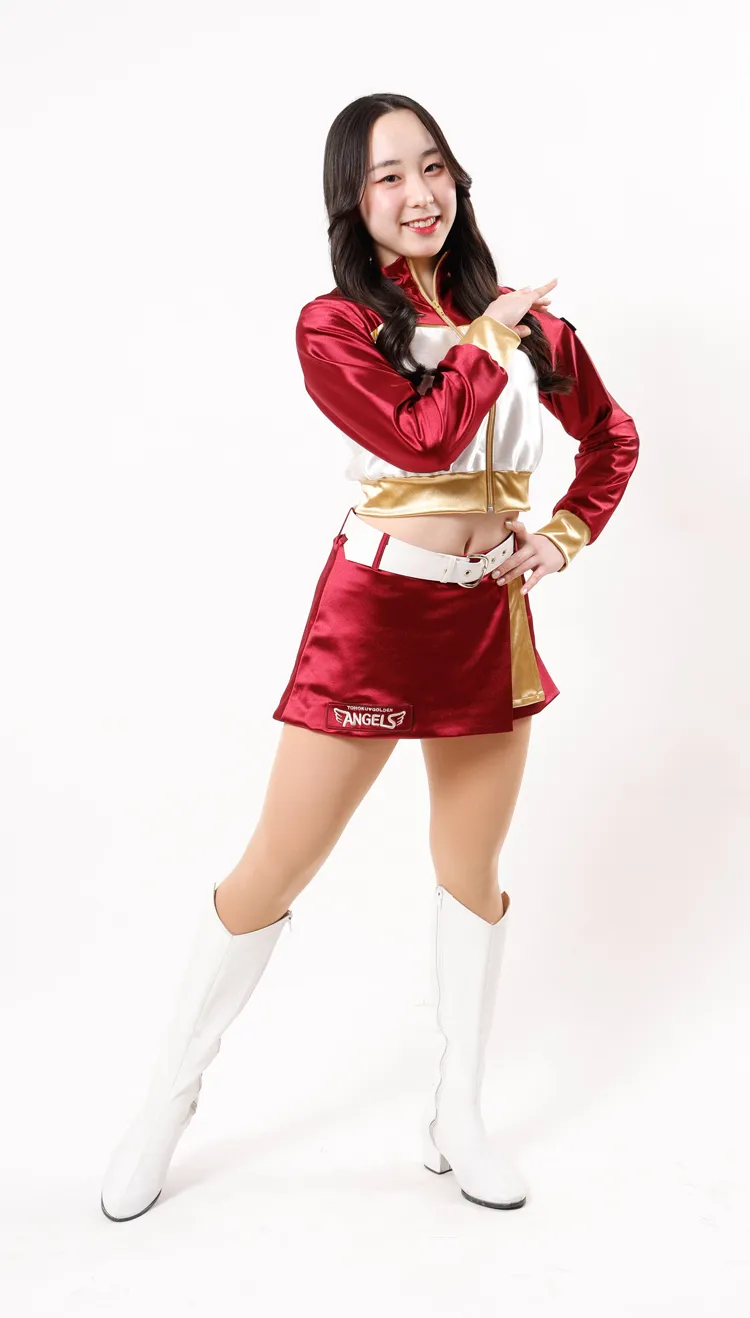 MOMOKAさん  ©Rakuten Eagles