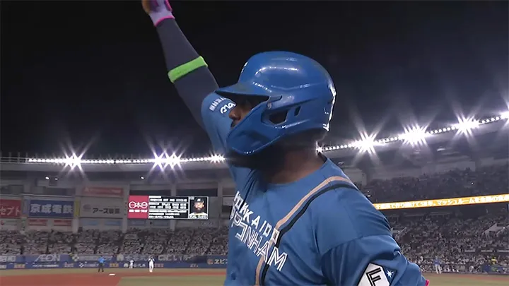 レイエスが27号2ラン　4試合ぶりの一発で試合を振り出しに戻す