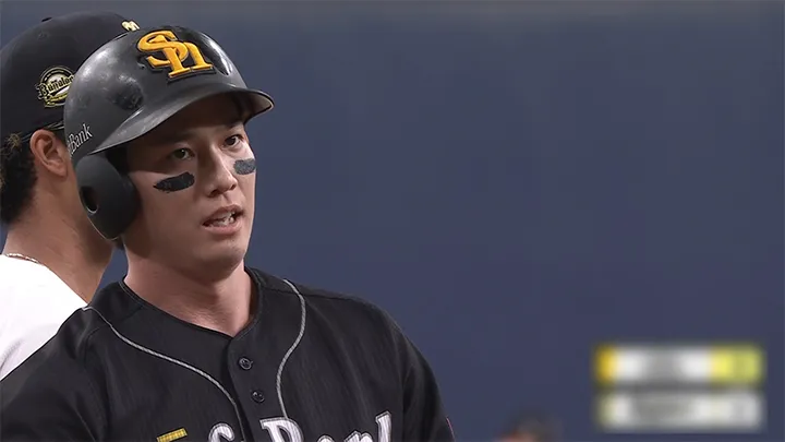 栗原陵矢が走者一掃の同点タイムリースリーベース！　