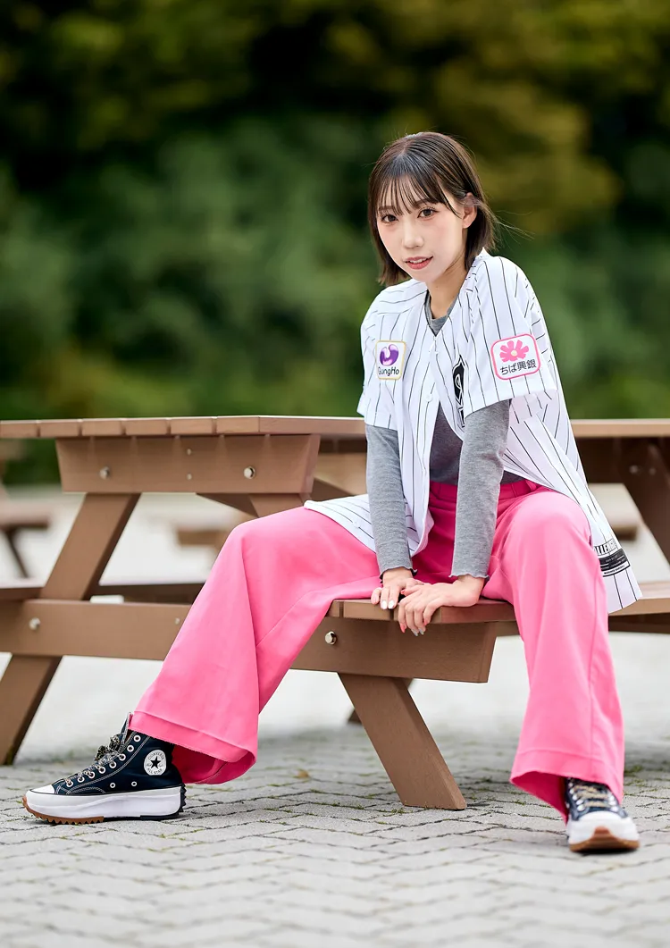 REIさん   ©C.L.M.