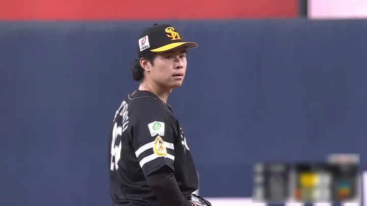 松本晴が6回6奪三振2失点で9勝目　先発全員安打の鷹がカード勝ち越し