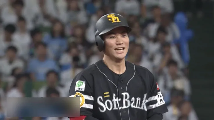 鷹のドラ2ルーキー・庄子雄大がプロ初打点となるタイムリー！